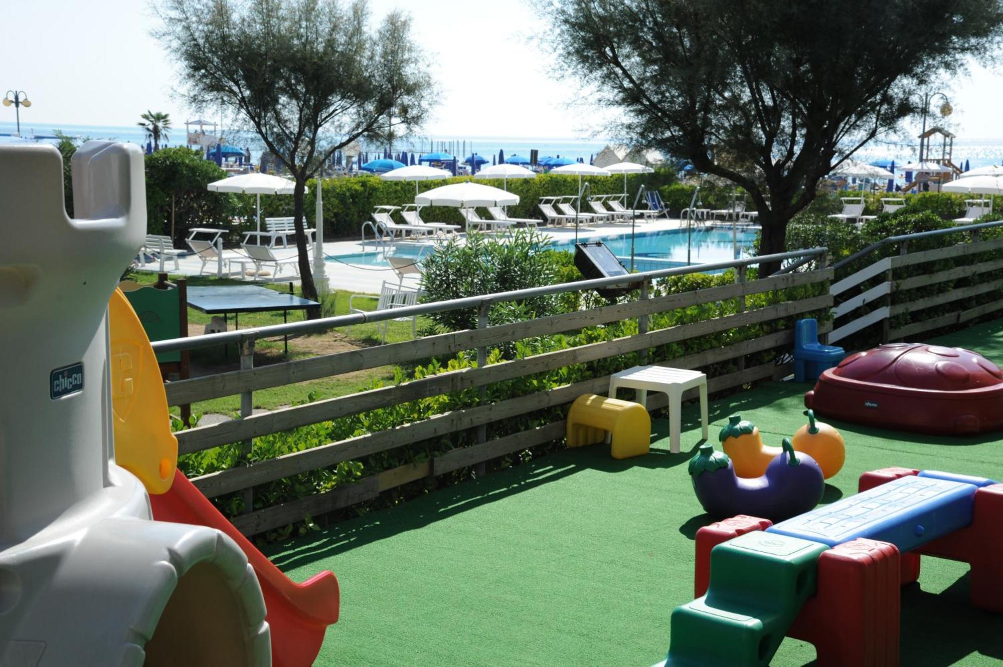 Hotel Beny Lido di Jesolo Luaran gambar